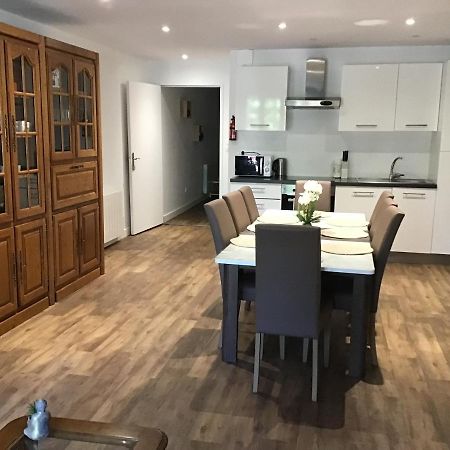 Magnifique T4 Avec Terrasse A Saint-Nectaire - 8 Pers Lägenhet Exteriör bild
